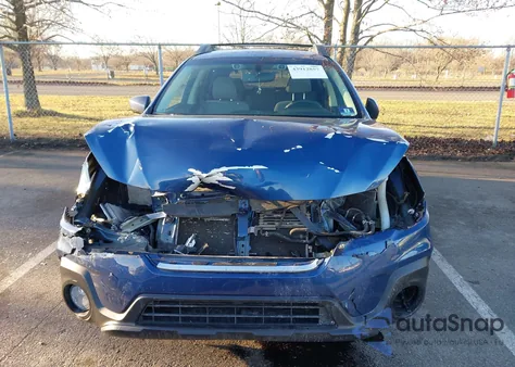 2019 Subaru Outback 2.5I Premium z USA, uszkodzony, nr VIN 4S4BSAFC2K3264800